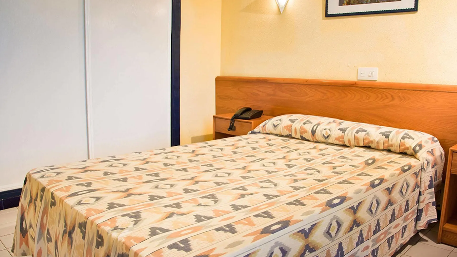 Hotel Vibra Isola - Adults Only Playa d'en Bossa 3*,